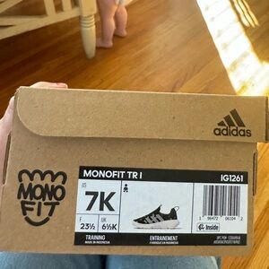 new with tags toddler adidas pull on sneakers